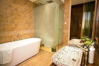 Lijiang Banshan Yunfu Boutique Hostel Kültér fotó