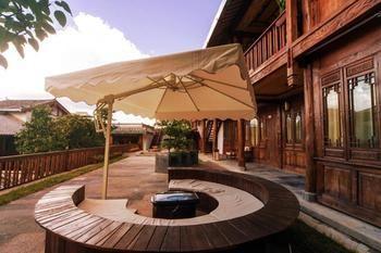 Lijiang Banshan Yunfu Boutique Hostel Kültér fotó